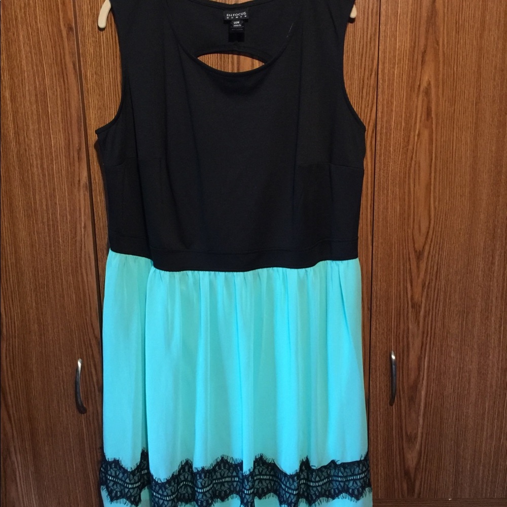 EN FOCUS WOMEN size 20 short dress